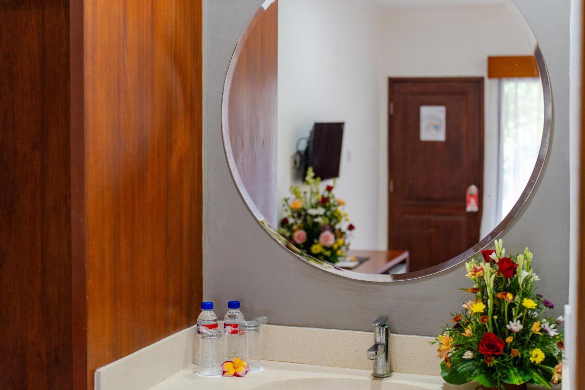 Dewi Sri Hotel Legian