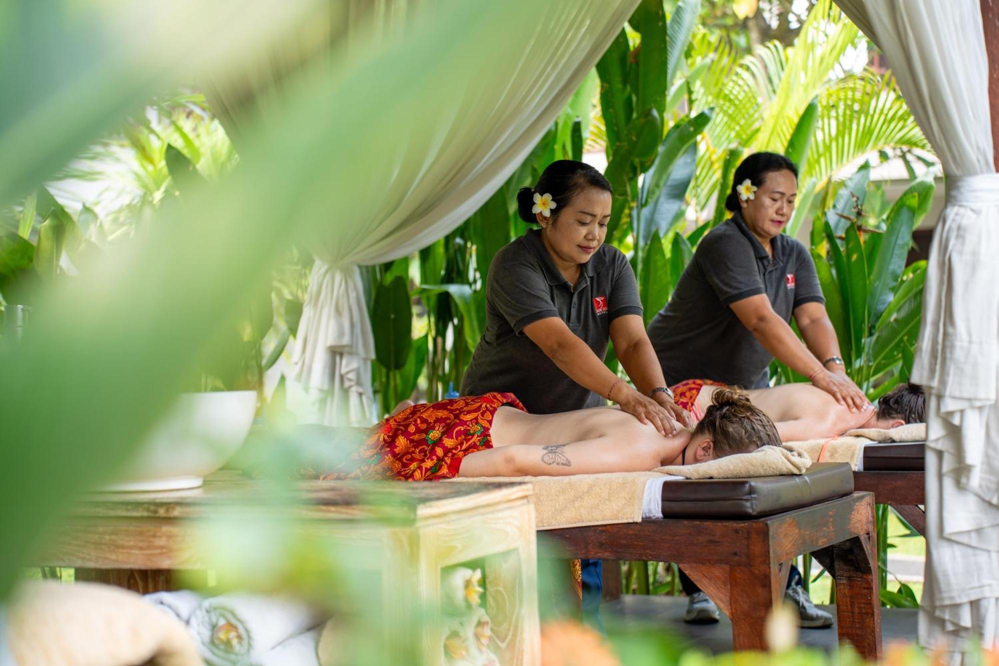 Dewi Sri Hotel Legian